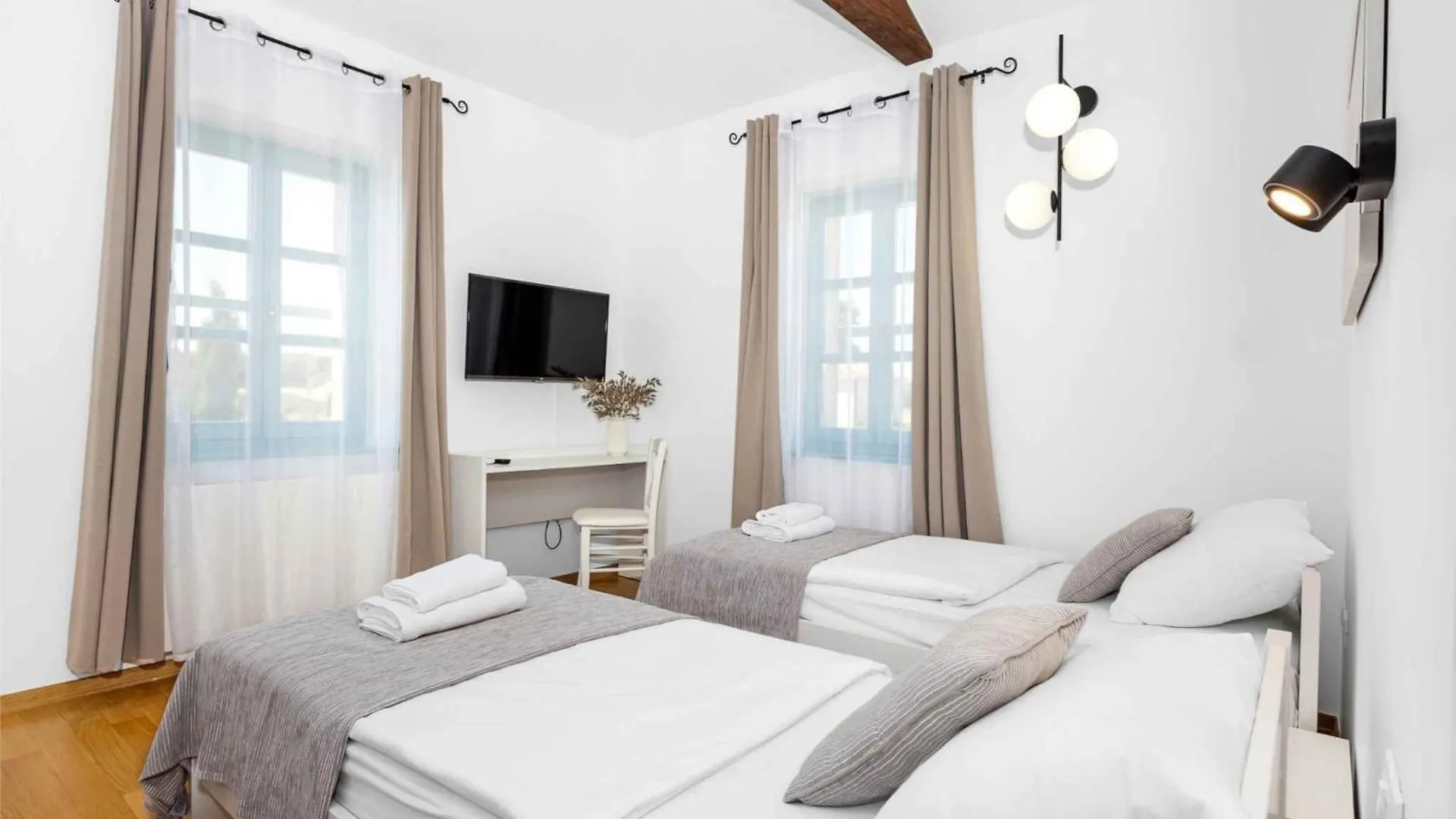 Holiday Home In Liznjan - Istrien 50092 0*,  Croatia